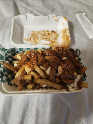 Opinii despre The Smokin Caboose Barbeque în St Thomas - Hospitality and gastronomy