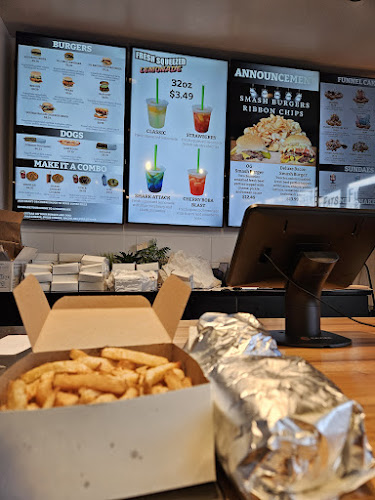 Lil' Louie's Eats & Sweets - Brantford