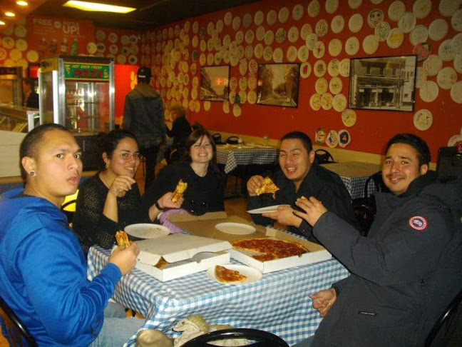 Comentarii opinii despre A Little Pizza Heaven