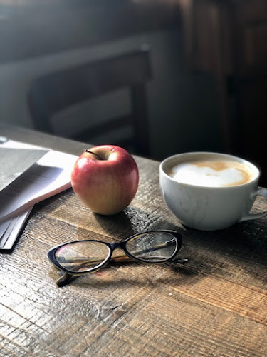 A.M. Radio Cafe - Hospitality and gastronomy