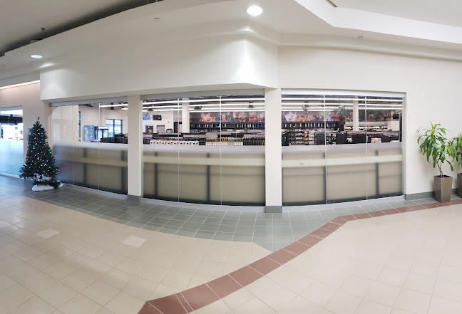 Opinii despre Urban Cellars Liquor Store Market Mall în Saskatoon - Hospitality and gastronomy