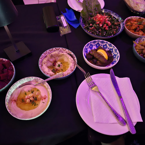 Finicia Modern Lebanese Kitchen - Woodbridge