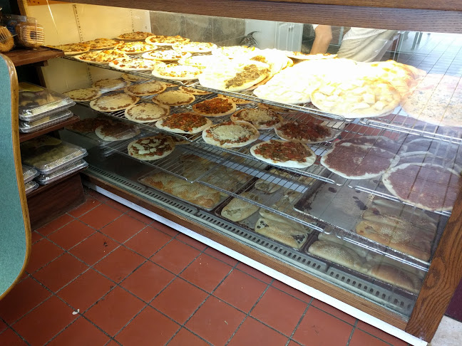 2698 Alta Vista Dr, Ottawa, ON K1V 7T4