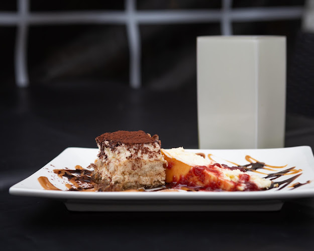 Mezzanotte Bistro Italiano - Hospitality and gastronomy