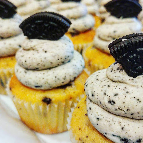 Comentarii opinii despre Caked With Love Co.