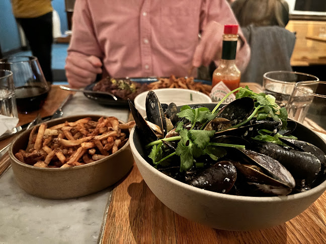 Pearl Diver - Hospitality and gastronomy