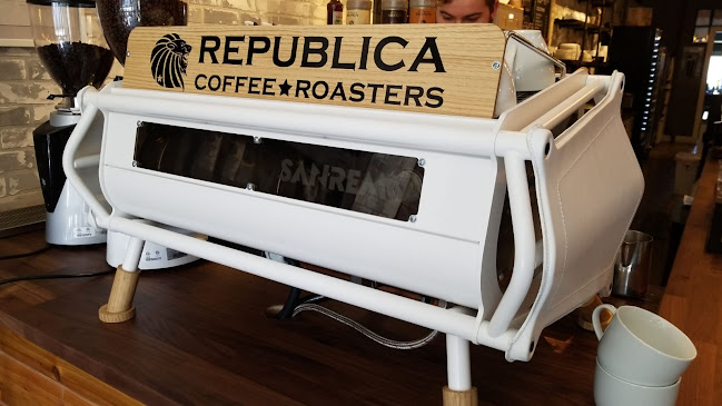 Comentarii opinii despre Republica Coffee Roasters Cloverdale