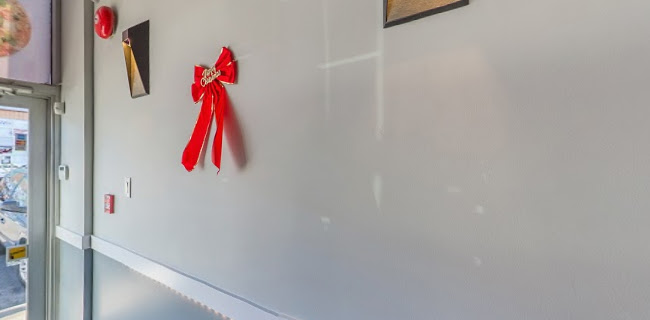 Desi Bites Restaurants Dine In & Takeout Juice Bar - Surrey