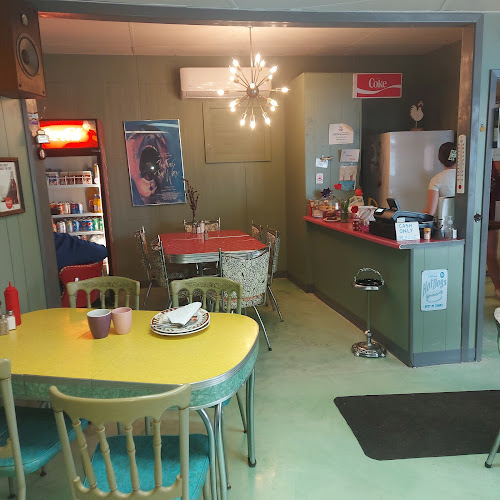 50 Main St, Bobcaygeon, ON K0M 1A0