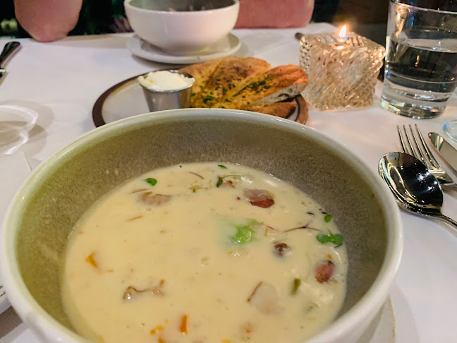 1054 Alberni St, Vancouver, BC V6E 1A3