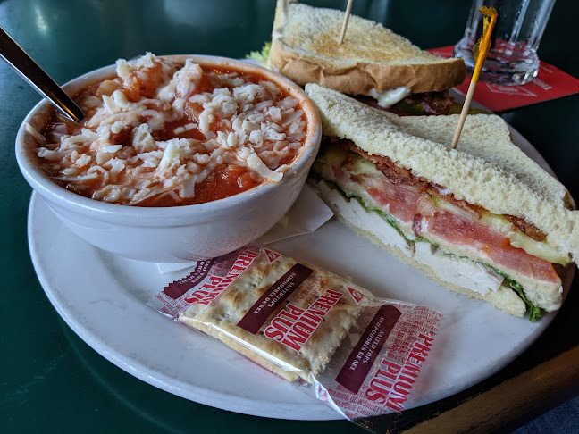 Shooters Sports Bar - Prince George