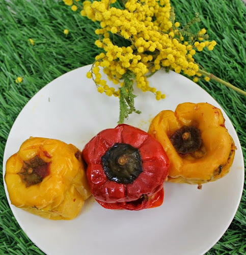 9631 Yonge St, Richmond Hill, ON L4C 0M5