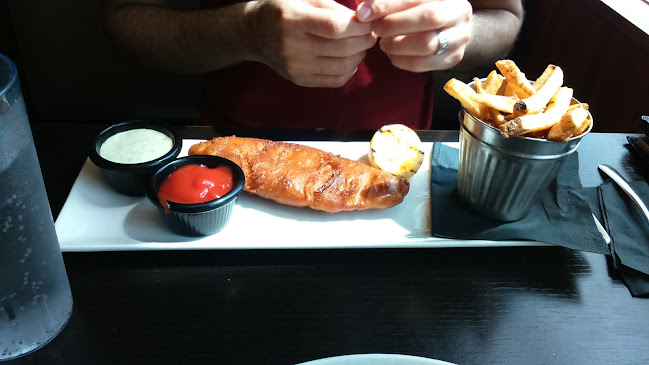 1151 Richmond St Room 295, London, ON N6A 3K7