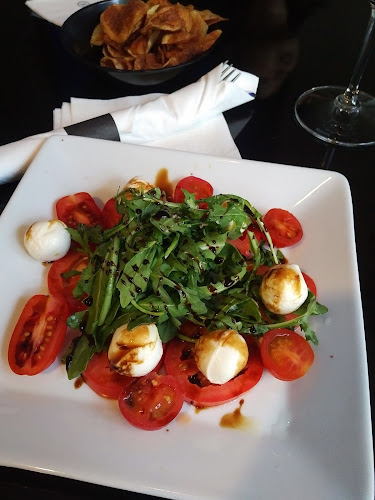 Comentarii opinii despre Harold's Kitchen & Bar