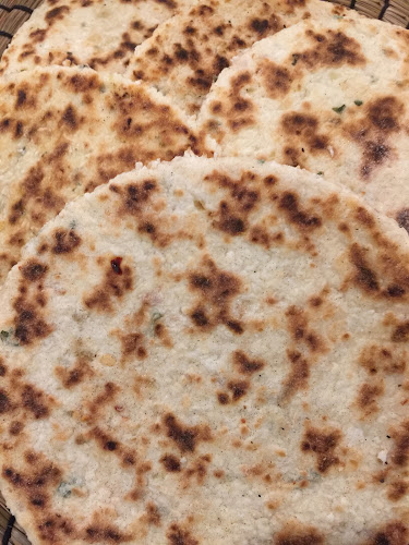 420 b E Columbia St, New Westminster, BC V3L 0K5