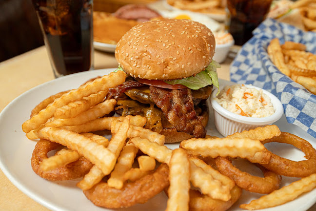 Hynes Restaurant - Moncton