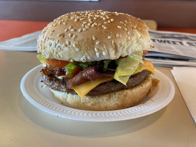 Comentarii opinii despre John Anderson Charcoal Broil Hamburgers