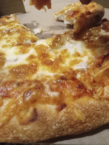 Season's Pizza - Ottawa