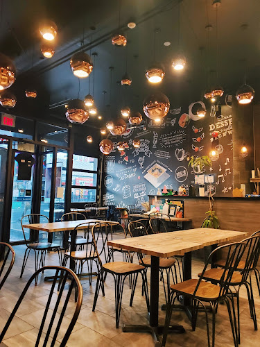 180 Rideau St, Ottawa, ON K1N 5X6