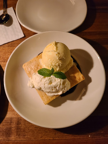 Comentarii opinii despre Moxies Regina Restaurant