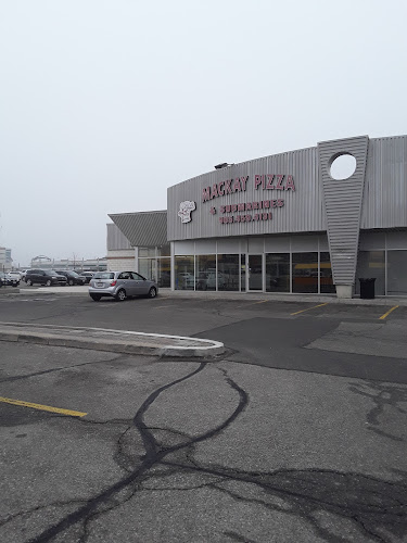 Opinii despre Mackay Pizza & Submarines în Brampton - Hospitality and gastronomy