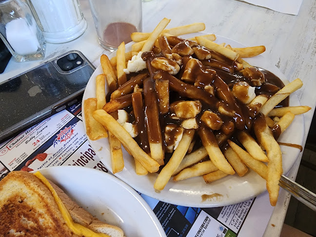 748 Rue Principale, Beresford, NB E8K 2E7