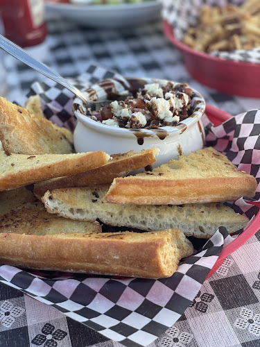 Comentarii opinii despre The Cove Waterfront Grill