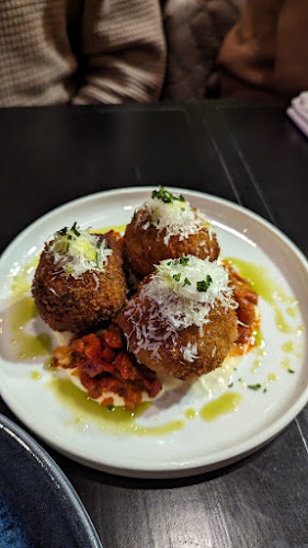 Undefined - Hamilton