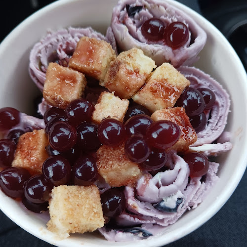 eZ Rolls Icecream - Hamilton