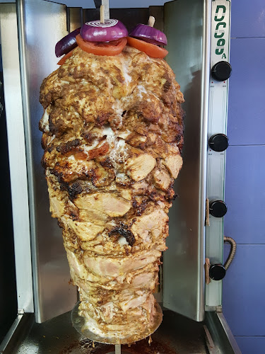 MANO CITY PIZZA - Hospitality and gastronomy