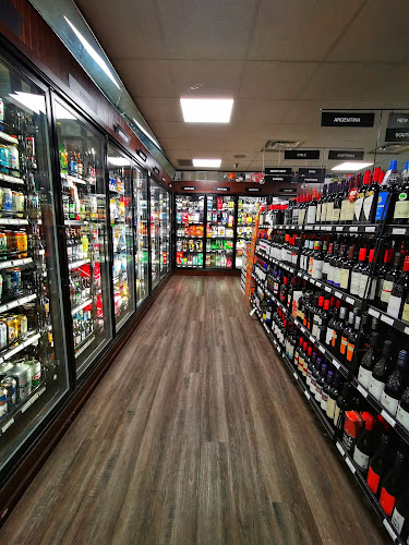 Opinii despre Apex Liquor Store în Vancouver - Hospitality and gastronomy