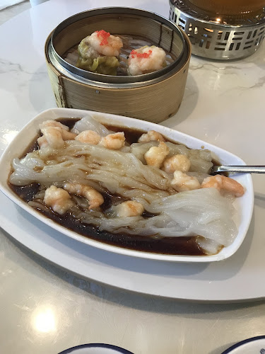 233 Centre St S #201, Calgary, AB T2G 2B6