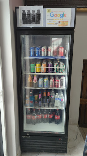 Opinii despre Guelph Pizza, Wings & Burgers în Guelph - Hospitality and gastronomy