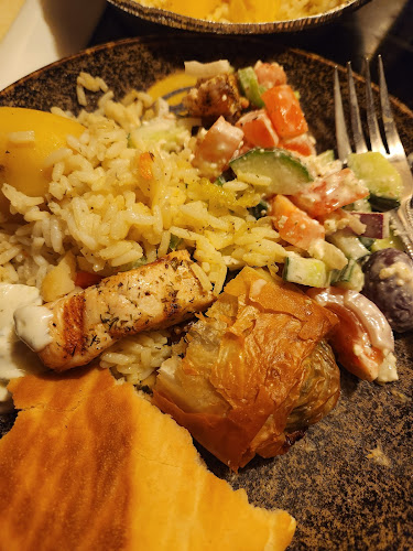 Fraser Glen Pizza - Hospitality and gastronomy