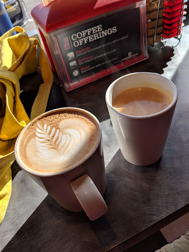 6407 Bowness Rd NW, Calgary, AB T3B 0E6