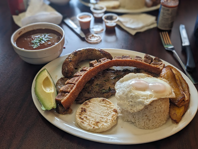 La Bonita Latin American Restaurant - Hospitality and gastronomy