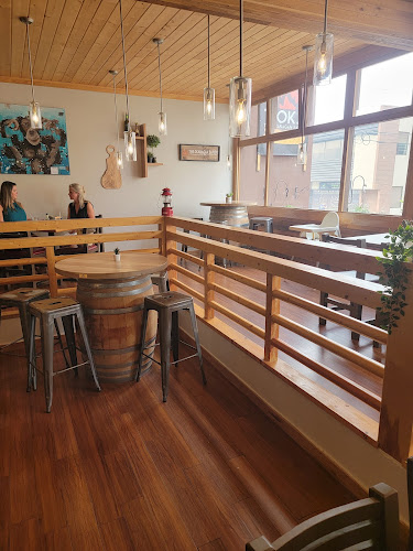 The Okanagan. Eatery (Catering)