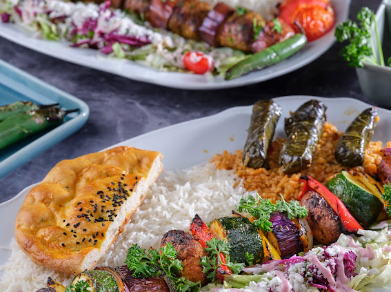 6633 Hastings St, Burnaby, BC V5B 1S1