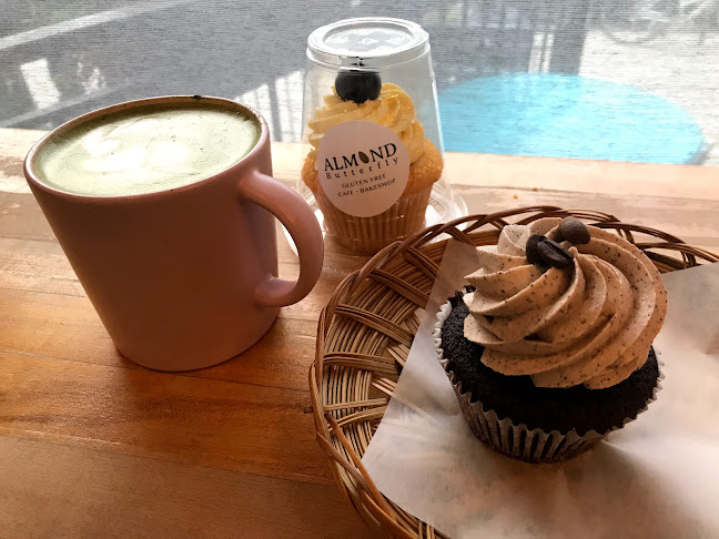 Almond Butterfly Bakeshop & Cafe - Toronto