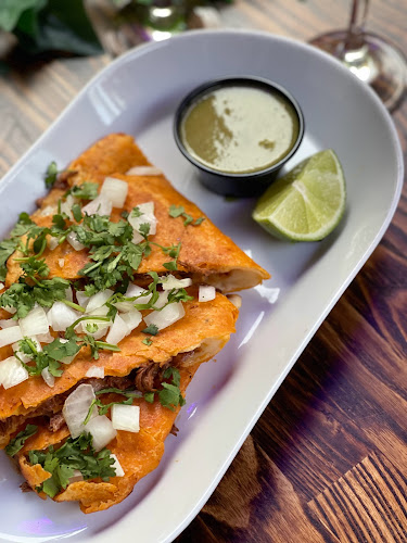 is the intersection, 1180 Howe Street, Davie St, Vancouver, BC V6Z 1R2