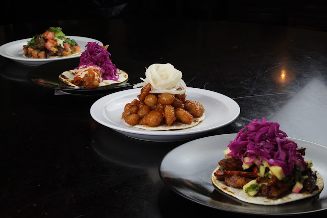 Opinii despre West End Pub în Hamilton - Hospitality and gastronomy