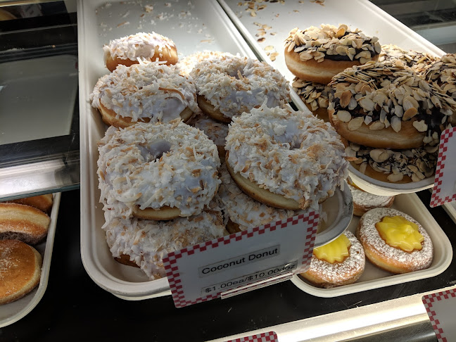 Opinii despre Italian Bakery în Edmonton - Hospitality and gastronomy