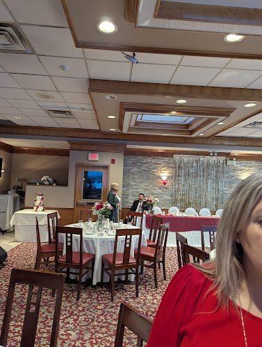 Four Seasons Restaurant - Hospitality and gastronomy