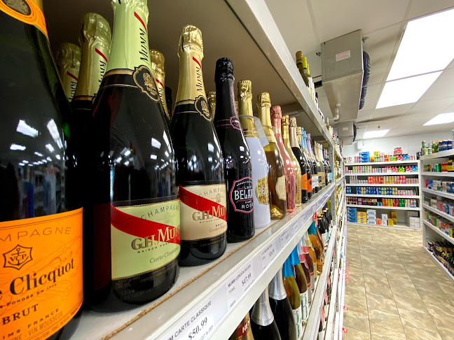 9977 178 St NW #15, Edmonton, AB T5T 6J6