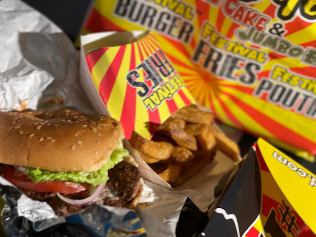 1013 King St E, Hamilton, ON L8M 1C9