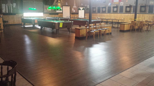 Lou's Pub - Hospitality and gastronomy