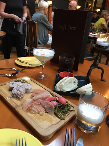 Cafe Brio - Hospitality and gastronomy