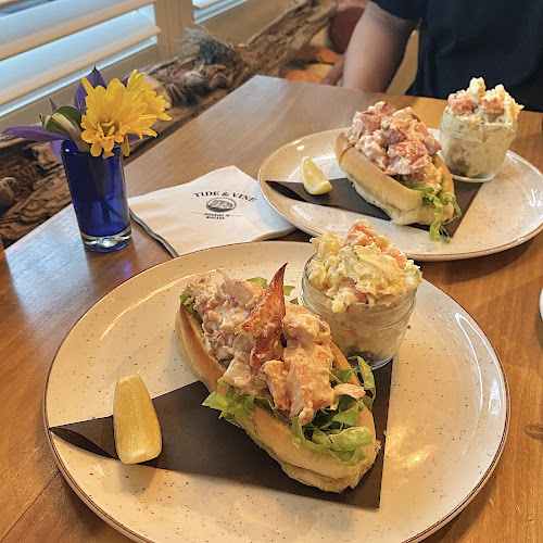 Comentarii opinii despre Tide and Vine Oyster House