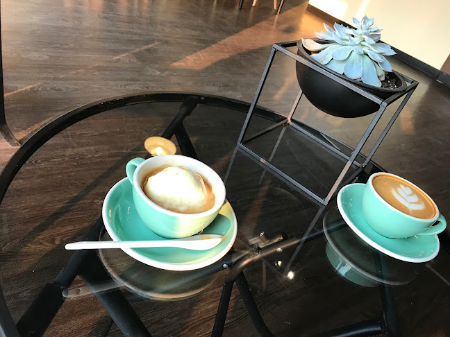 Rayla's Bubble Tea Cafe - Hospitality and gastronomy