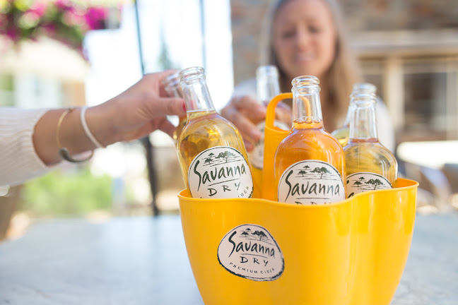 1072 Oliver Rd, Thunder Bay, ON P7B 7A4